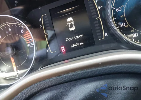 2018 Jeep Cherokee Latitude Fwd z USA, uszkodzony, nr VIN 1C4PJLCB7JD503626